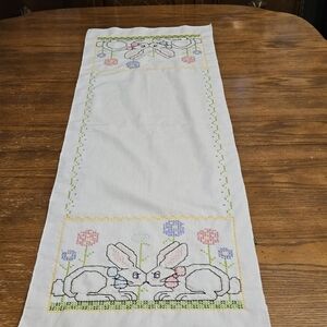 Embroidered Bunny Table Runner